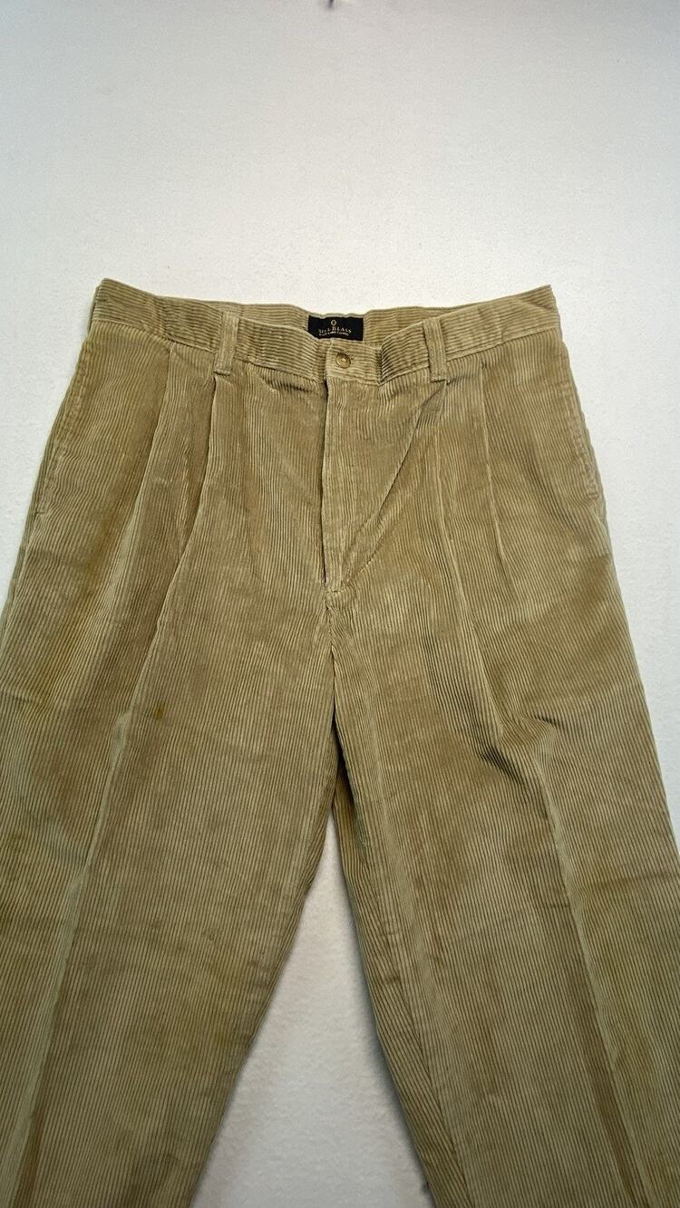 Bill Blass Caramel Tan￼men’s 36W/32L Corduroy pants Vintage, Casual,office